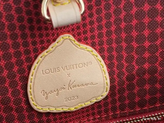 First bags ru MM ONTHEGO LOUIS YK X VUITTON 0507